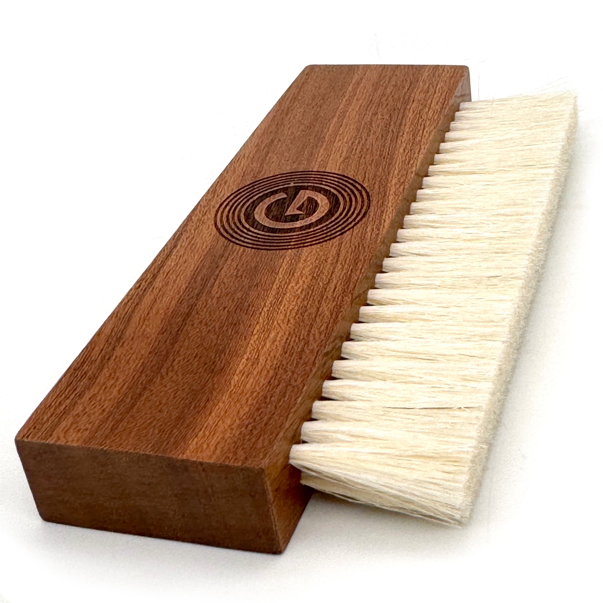 Wet / Dry - Walnut Goat Hair Brush